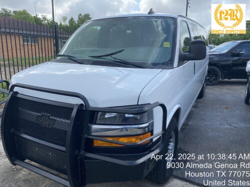 2017 CHEVROLET Express - Image 45
