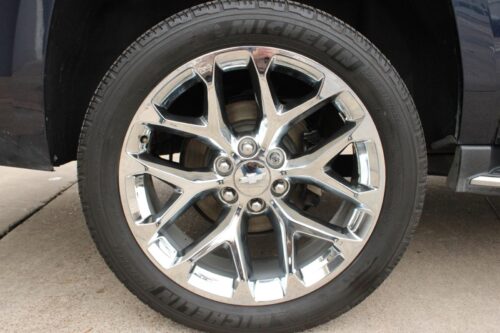 2019 CHEVROLET Suburban - Image 39