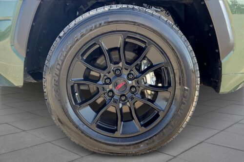 2023 TOYOTA Tundra - Image 39