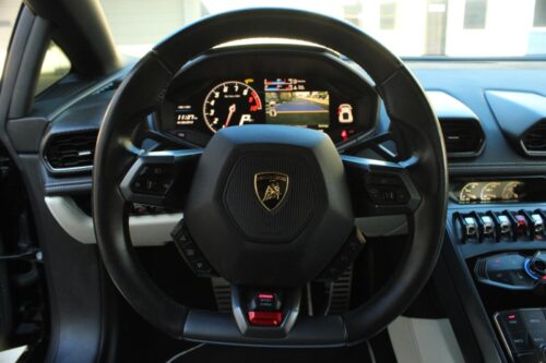 2015 LAMBORGHINI Huracan - Image 17