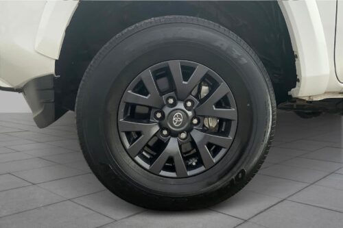 2022 TOYOTA Tacoma - Image 35