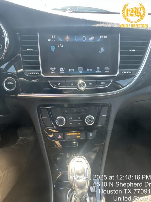 2020 BUICK Encore - Image 19