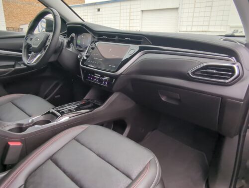 2023 CHEVROLET Bolt EUV - Image 16