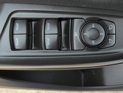 2023 CHEVROLET Bolt EUV - Image 20