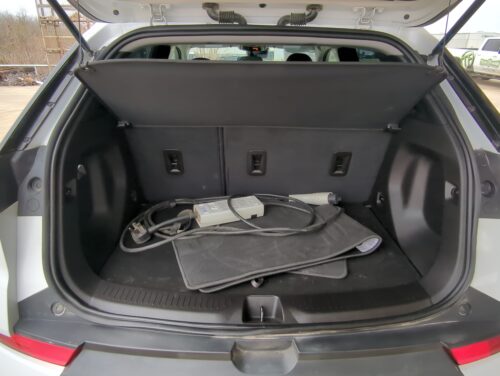 2023 CHEVROLET Bolt EUV - Image 19