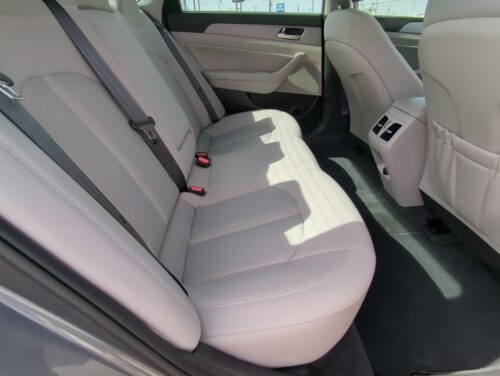 2019 Hyundai Sonata - Image 17