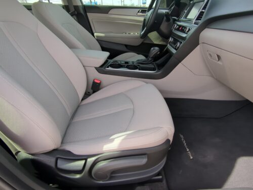 2019 Hyundai Sonata - Image 16