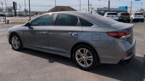 2019 Hyundai Sonata - Image 5