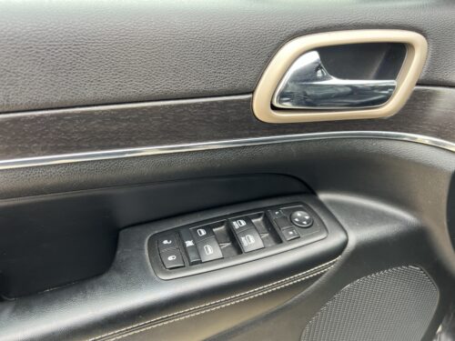 2014 JEEP Grand Cherokee - Image 21