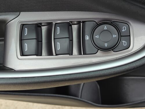 2021 CHEVROLET Malibu - Image 20