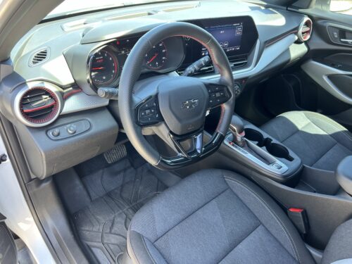 2024 CHEVROLET Trax - Image 30