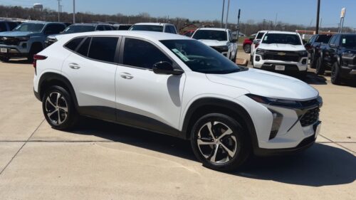 2024 CHEVROLET Trax - Image 8