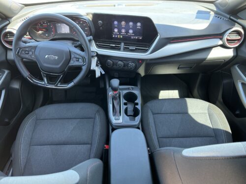 2024 CHEVROLET Trax - Image 22