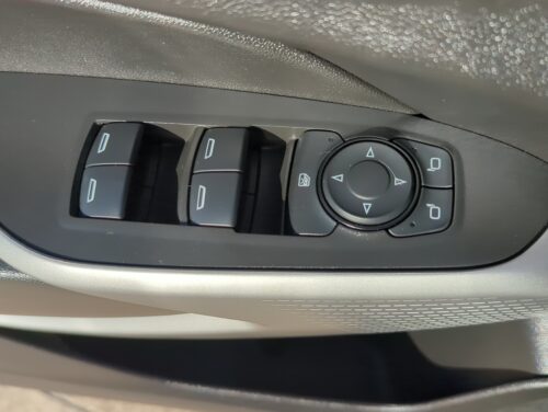 2024 CHEVROLET Trax - Image 21
