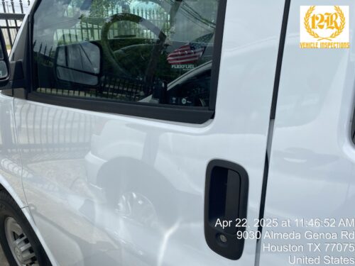 2017 CHEVROLET Express - Image 29