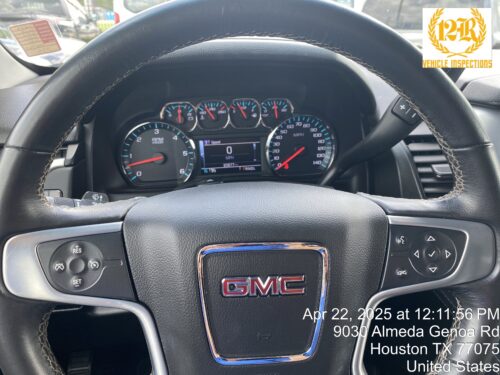 2018 GMC Yukon - Image 9