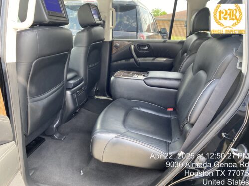 2017 INFINITI QX80 - Image 20