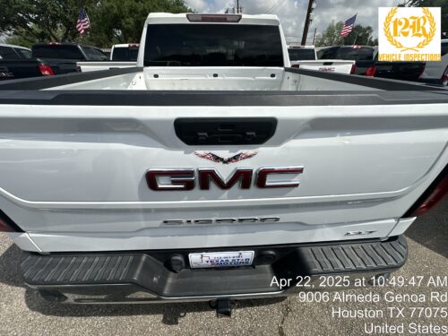 2021 GMC Sierra - Image 17