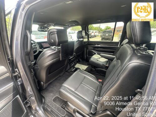 2022 JEEP Wagoneer - Image 25