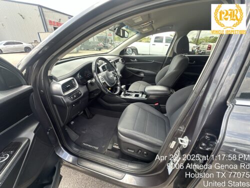 2019 KIA Sorento - Image 25