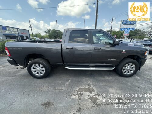 2022 RAM 2500 - Image 30