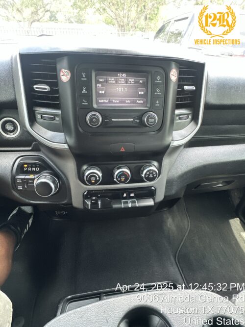 2021 RAM 2500 - Image 10