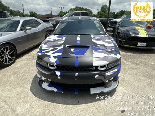2020 DODGE Charger - Image 32