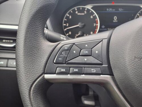 2022 NISSAN Altima - Image 17