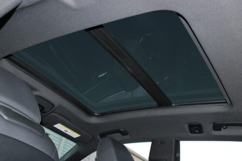 2019 AUDI Q8 - Image 16