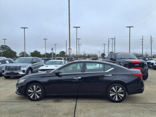 2022 NISSAN Altima - Image 3