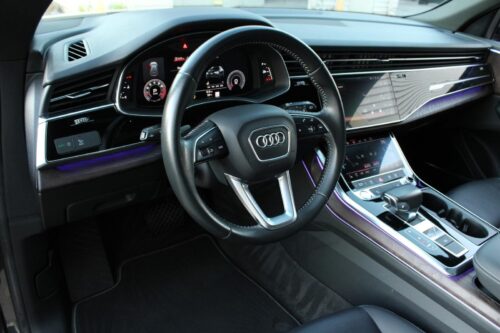 2019 AUDI Q8 - Image 29