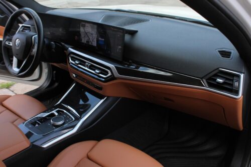 2023 BMW 330i - Image 26