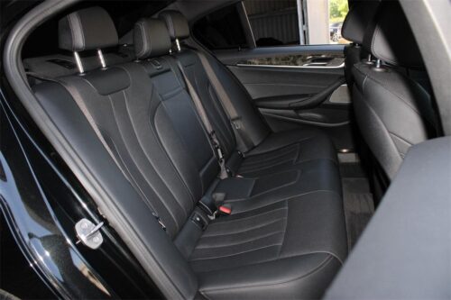 2021 BMW 530i - Image 16