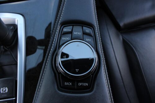 2016 BMW 650i - Image 24