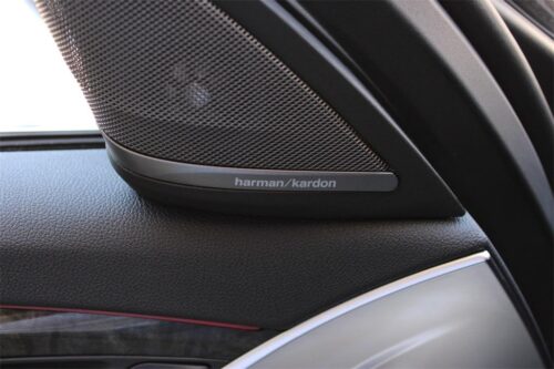 2021 BMW 530i - Image 11