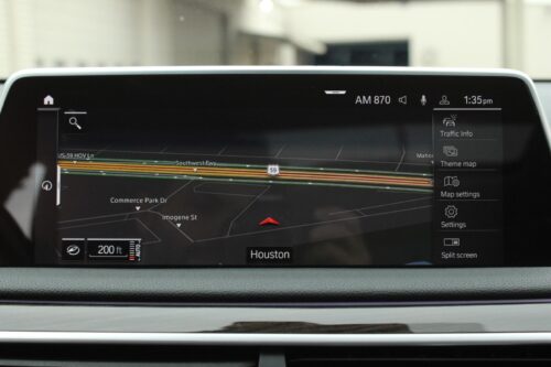 2021 BMW 740i - Image 13
