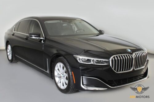 2021 BMW 740i - Image 30