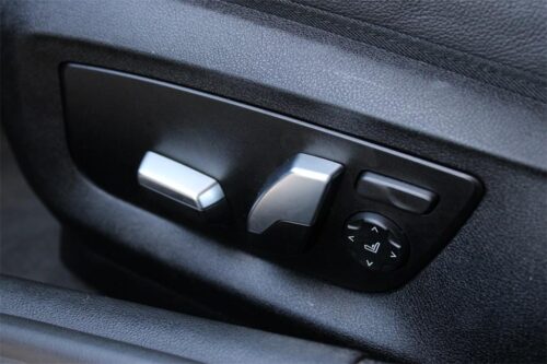 2021 BMW 530i - Image 8