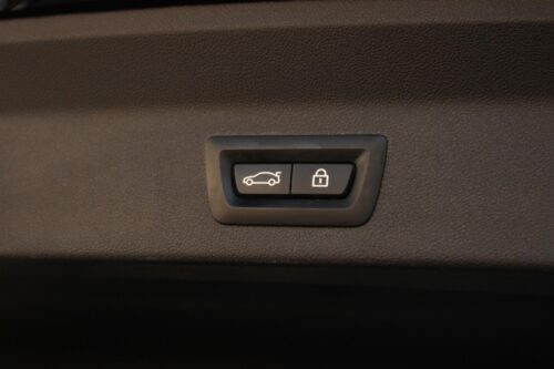 2022 BMW X3 - Image 4