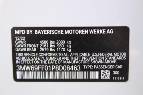 2023 BMW 330i - Image 2