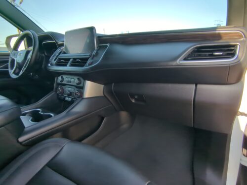 2023 CHEVROLET Suburban - Image 15