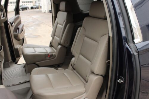 2019 CHEVROLET Suburban - Image 16