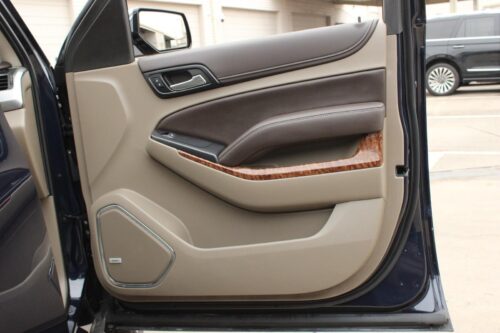 2019 CHEVROLET Suburban - Image 12