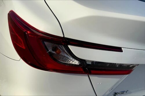 2025 TOYOTA Camry - Image 10
