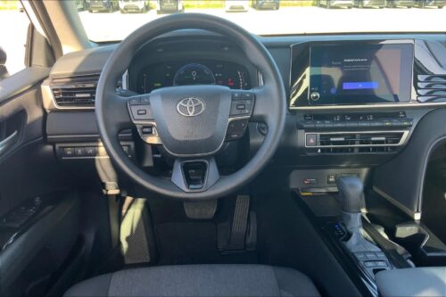 2025 TOYOTA Camry - Image 32