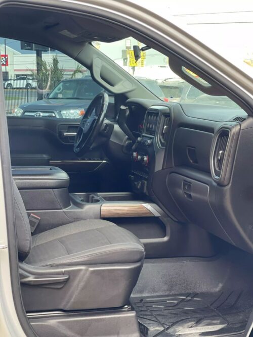 2019 CHEVROLET Silverado - Image 9