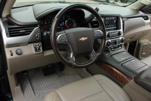 2019 CHEVROLET Suburban - Image 29