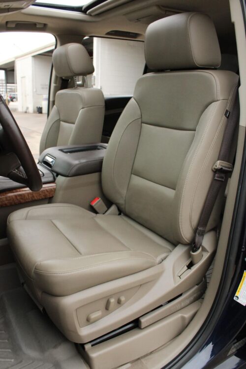 2019 CHEVROLET Suburban - Image 28
