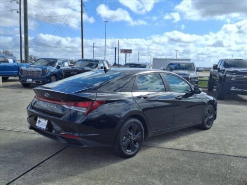2023 HYUNDAI Elantra - Image 30