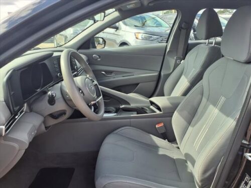 2023 HYUNDAI Elantra - Image 14